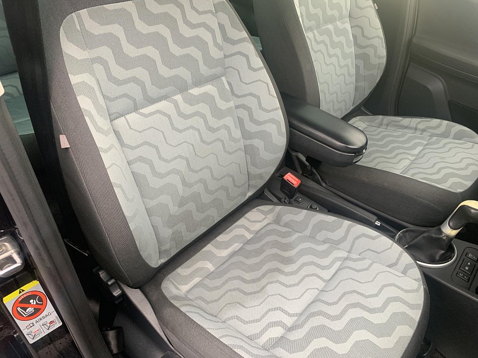 Škoda Roomster 1.6i 