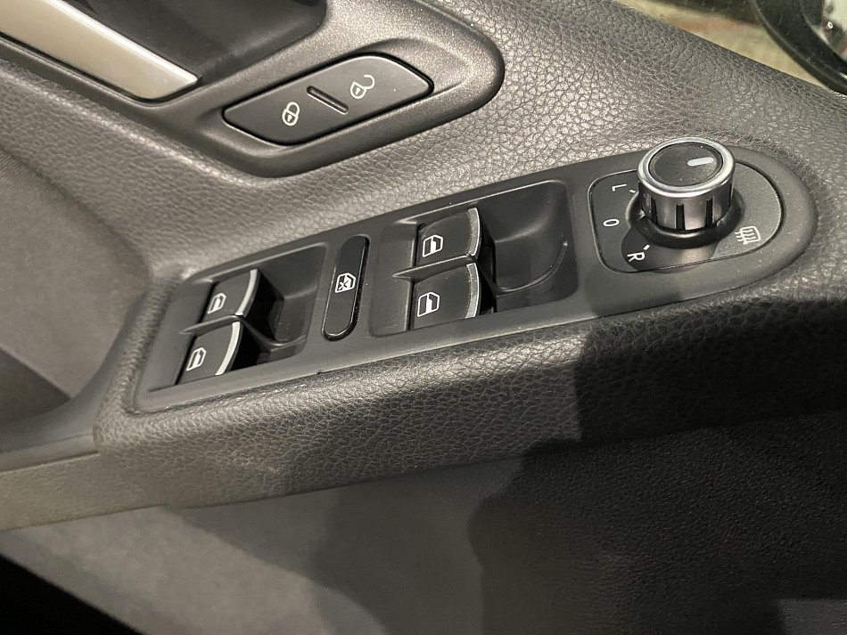 Volkswagen Golf 2.0 TDi Highline