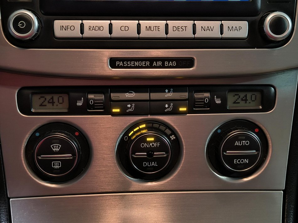 Volkswagen Passat 2.0TDi 