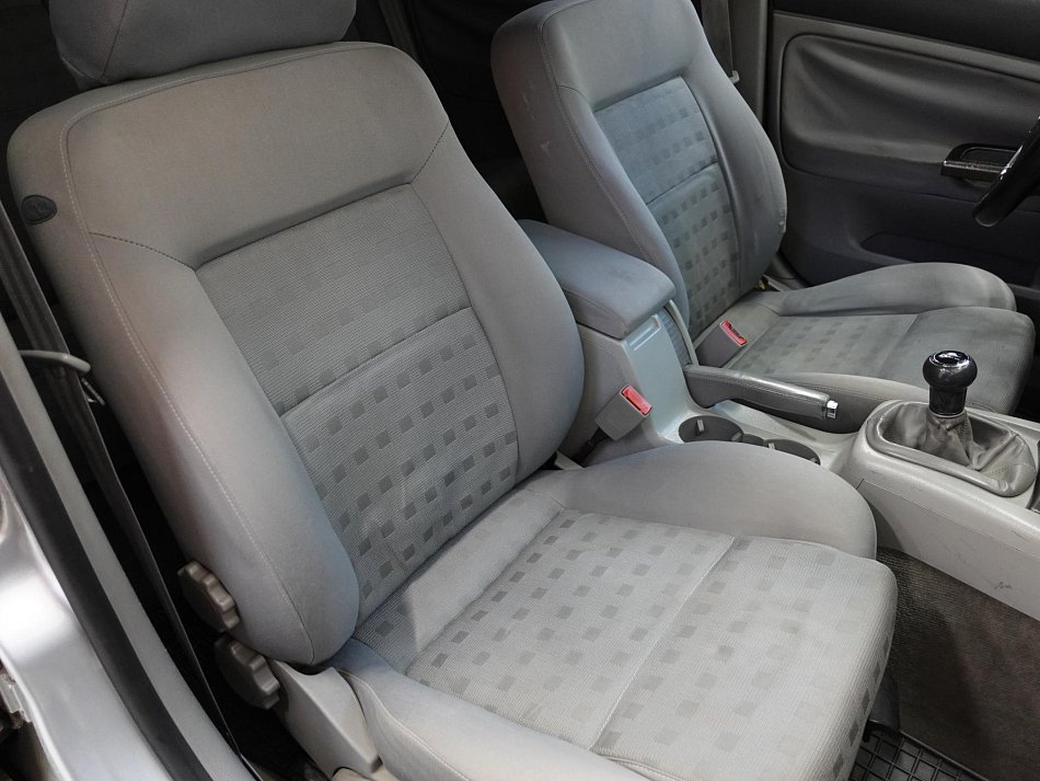 Volkswagen Passat 1.9TDi 