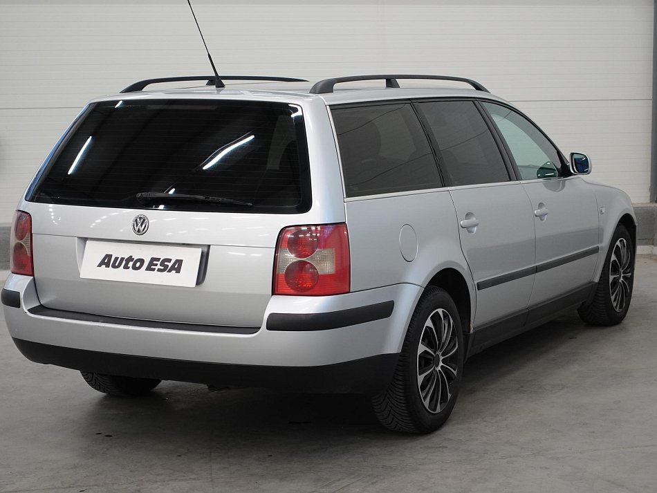 Volkswagen Passat 1.9TDi 
