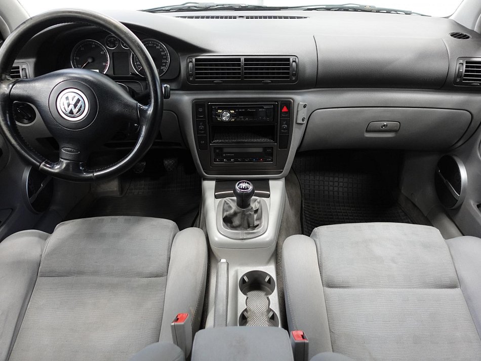 Volkswagen Passat 1.9TDi 