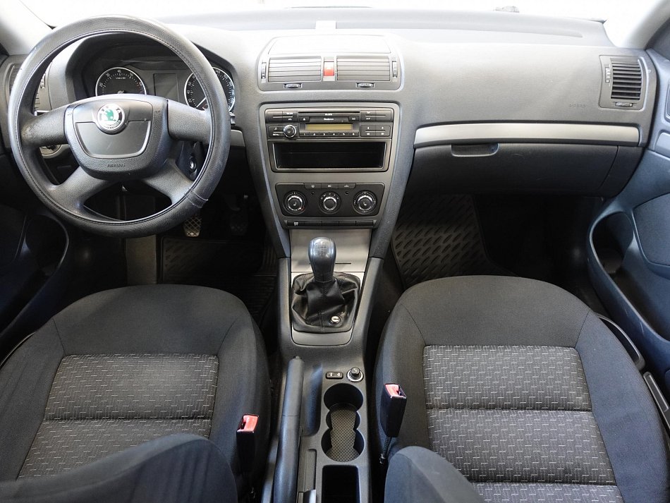 Škoda Octavia II 1.6i 