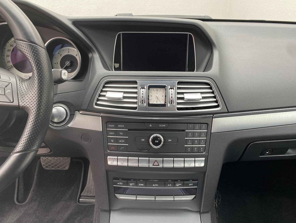 Mercedes-Benz Třída E 3.0 d  E 320