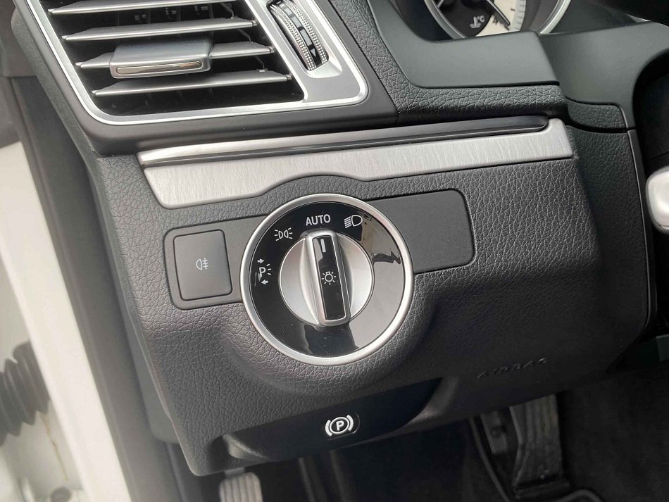 Mercedes-Benz Třída E 3.0 d  E 320
