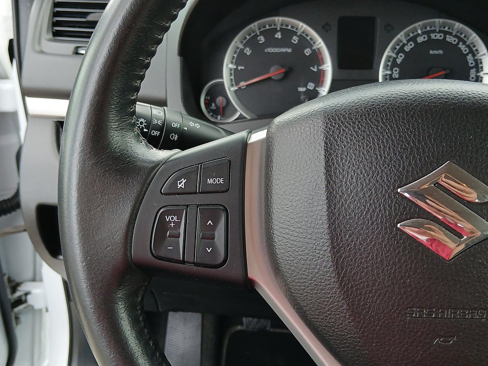 Suzuki Swift 1.2 i  4x4