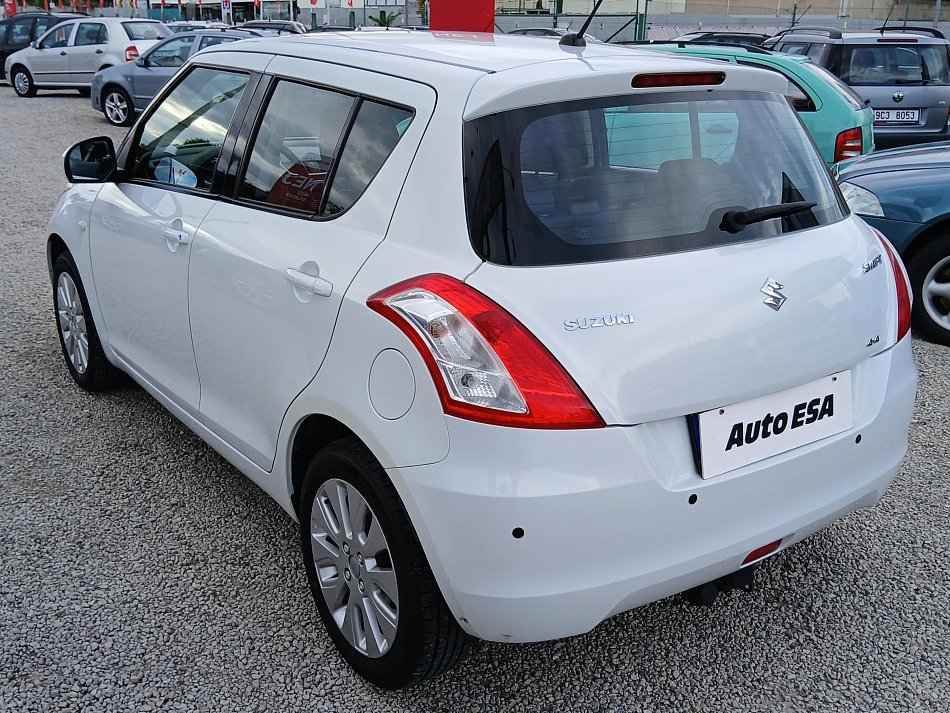 Suzuki Swift 1.2 i  4x4