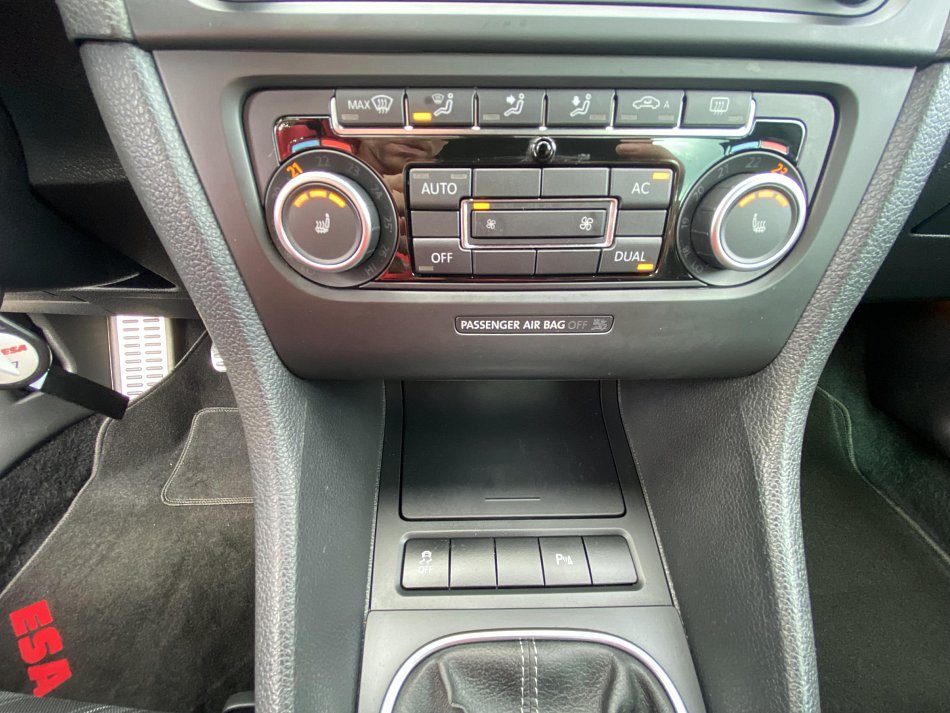 Volkswagen Golf 2.0TDi 