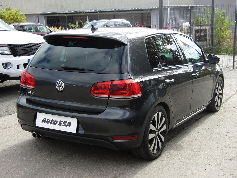 Volkswagen Golf 2.0TDi 