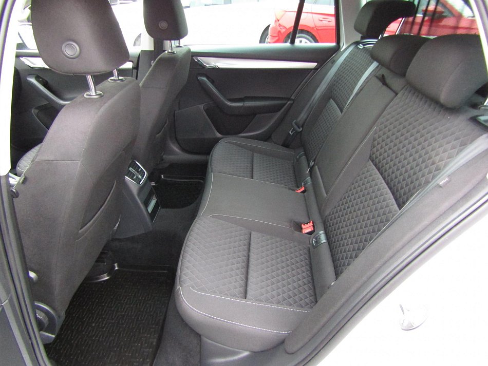 Škoda Octavia III 2.0 TDi Drive