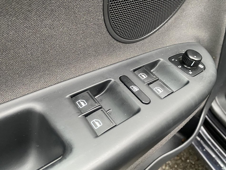 Volkswagen Golf Plus 1.6TDi  plus