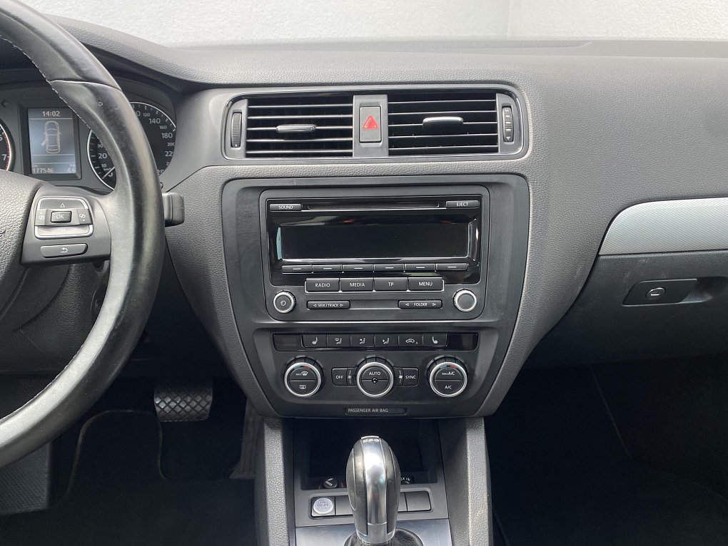 Volkswagen Jetta 1.4 TSi Life