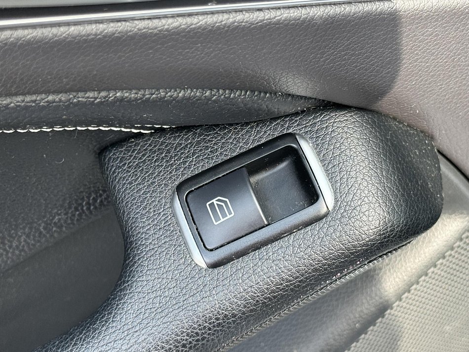 Mercedes-Benz CLA 1.8 CDi  CLA 200 CDi