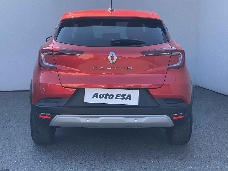 Renault Captur 1.0 TCe 