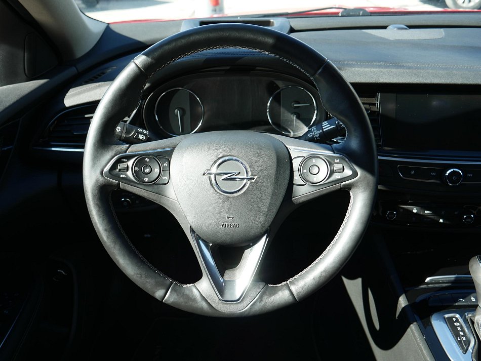 Opel Insignia 2.0 CDTi OPC line