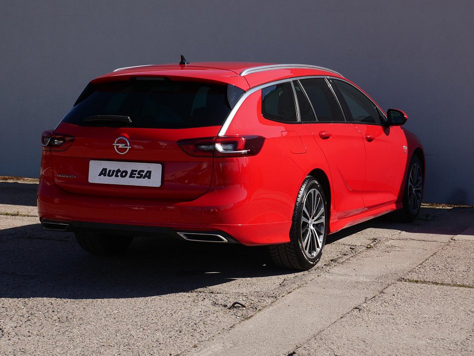 Opel Insignia 2.0 CDTi OPC line