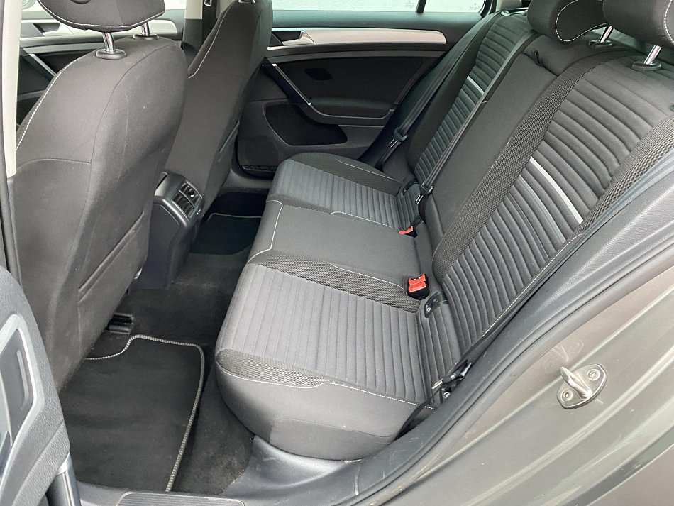 Volkswagen Golf 2.0 TDi CUP