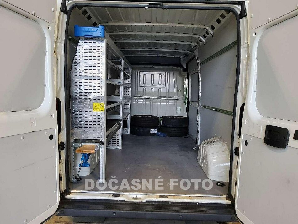 Peugeot Boxer 2.2HDi  L3H2 DÍLNA