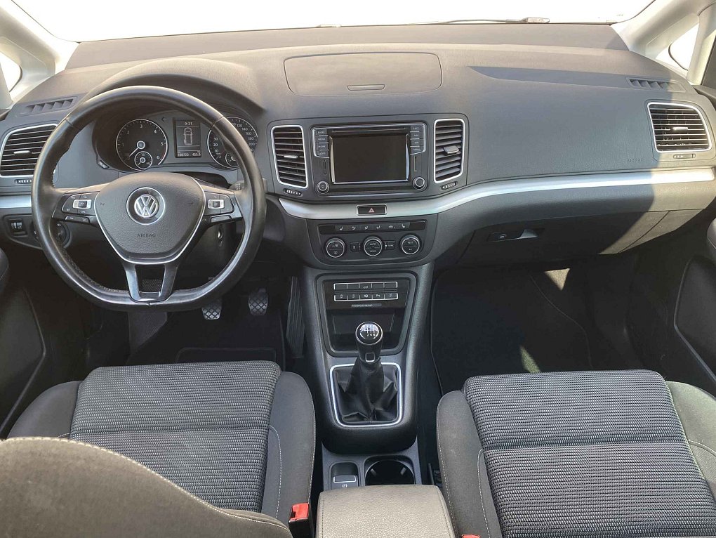 Volkswagen Sharan 2.0 TDi Comfortline 7míst