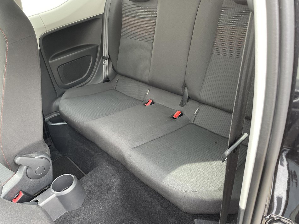 Volkswagen Up! 1.0i Sound