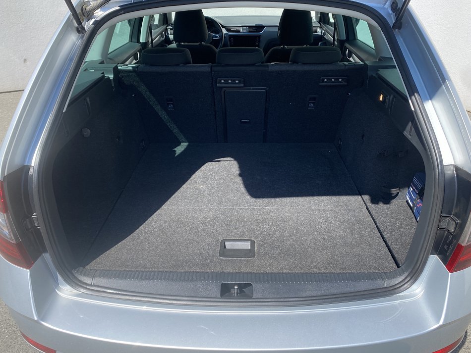 Škoda Octavia III 2.0 TDi Soleil