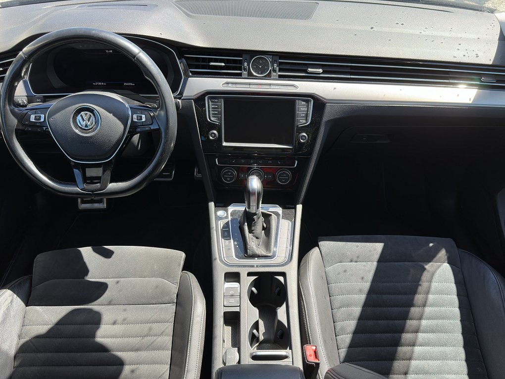 Volkswagen Passat 2.0BI-TDI  4x4