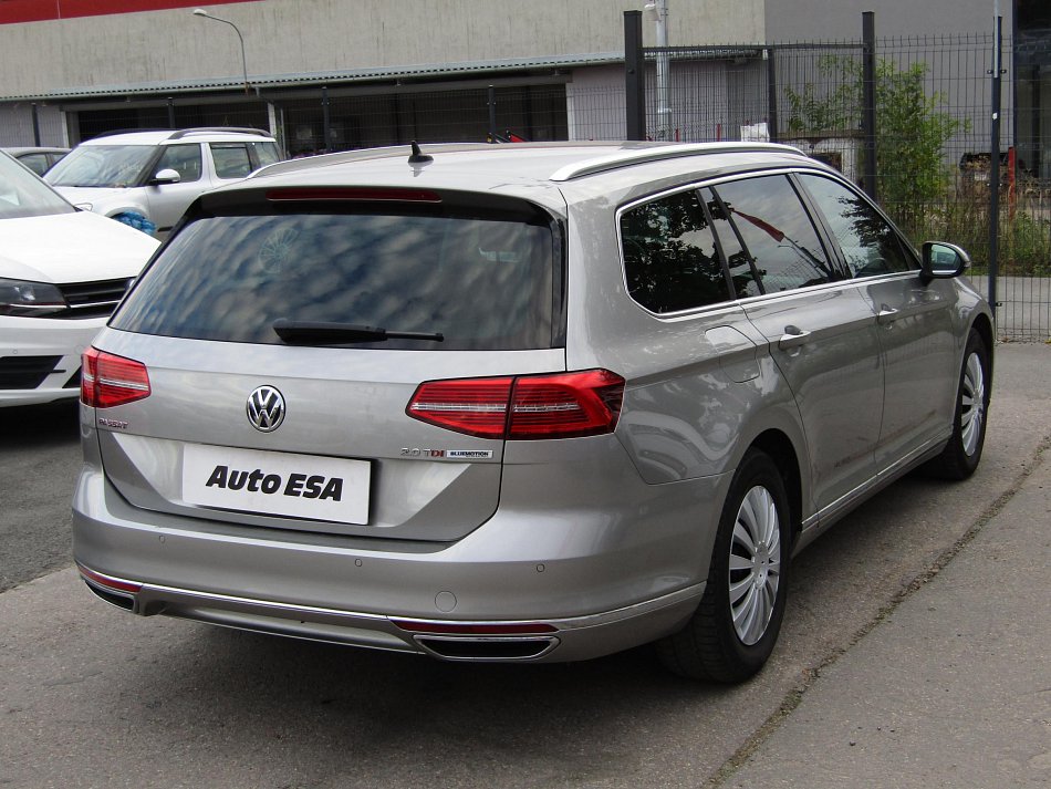 Volkswagen Passat 2.0 TDi Highline