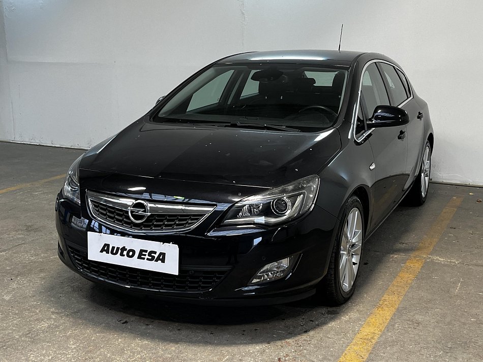 Opel Astra 1.6T Sport