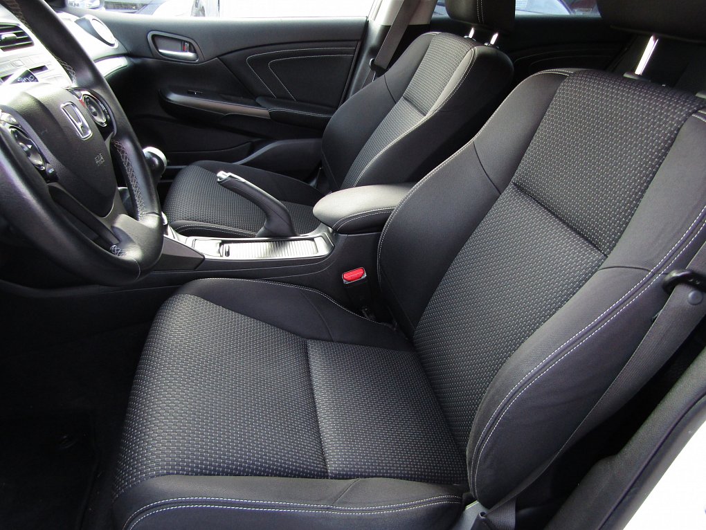 Honda Civic 1.6i-DTEC Sport