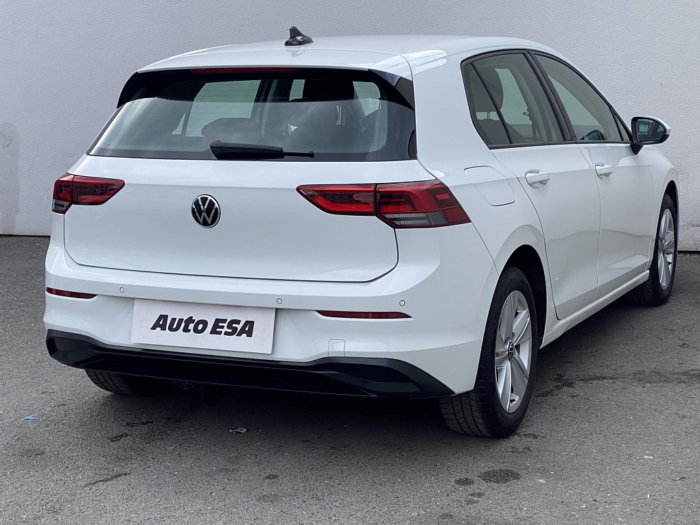 Volkswagen Golf 1.0TSi Life