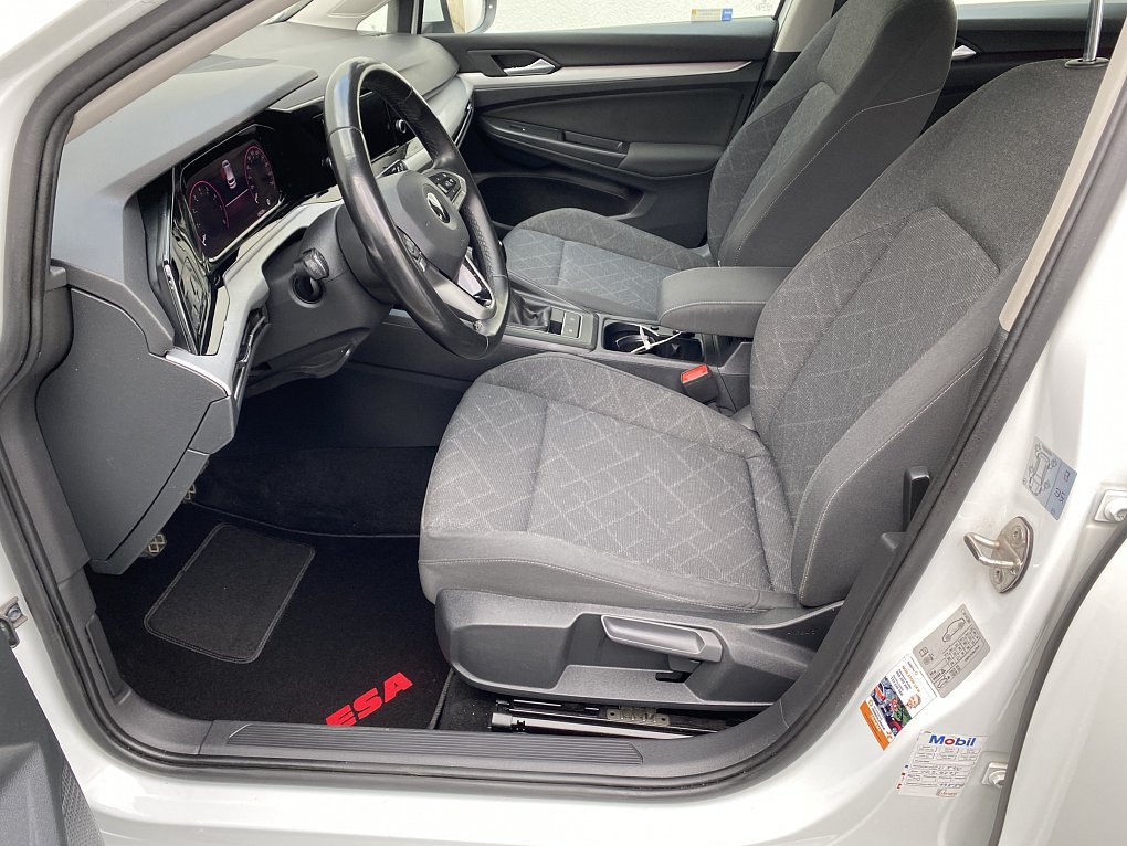 Volkswagen Golf 1.0TSi Life