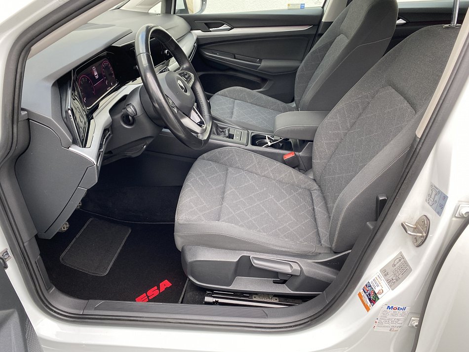 Volkswagen Golf 1.0TSi Life