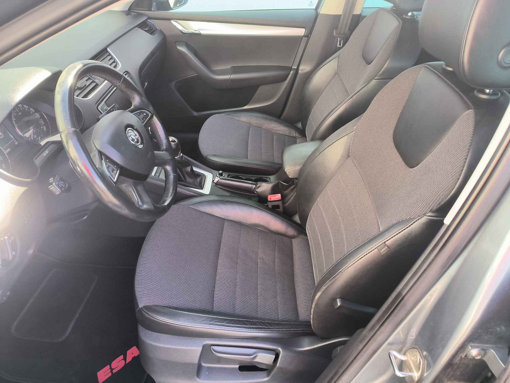 Škoda Octavia III 2.0TDI Elegance