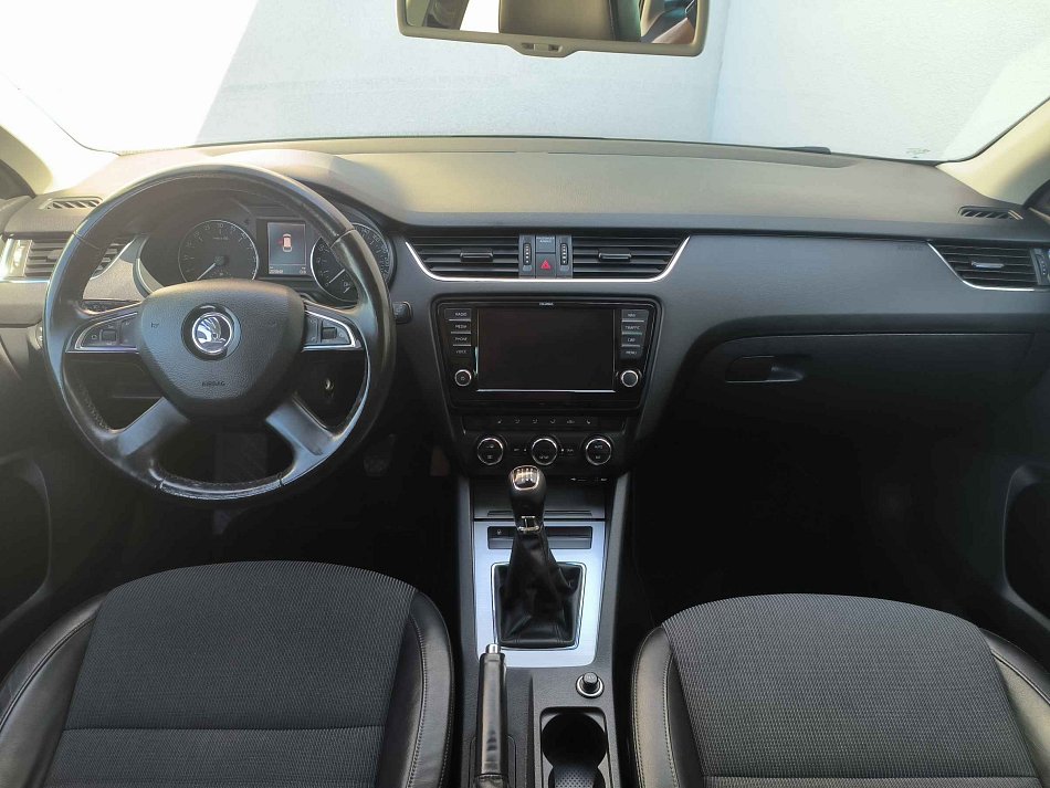 Škoda Octavia III 2.0TDI Elegance