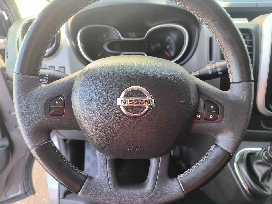Nissan NV300 1.6dCi  L2H1 8míst