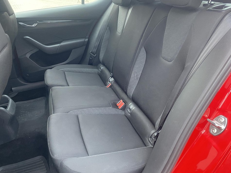 Škoda Octavia IV 2.0 TDi Active