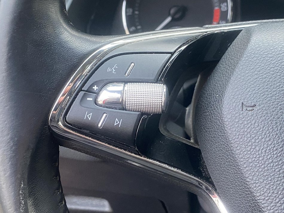 Škoda Octavia IV 2.0 TDi Active