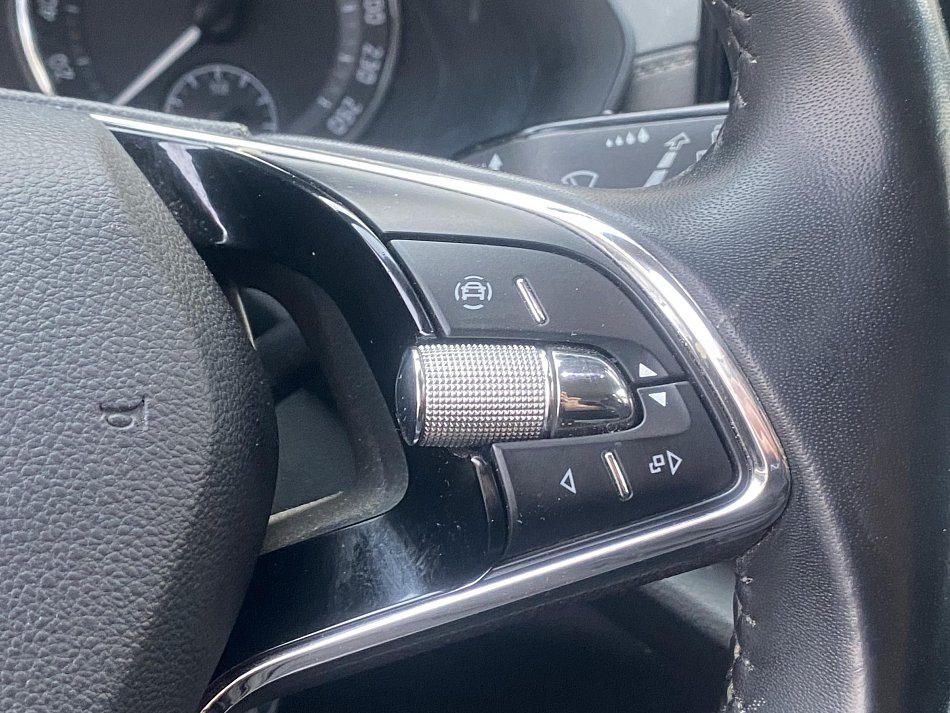 Škoda Octavia IV 2.0 TDi Active