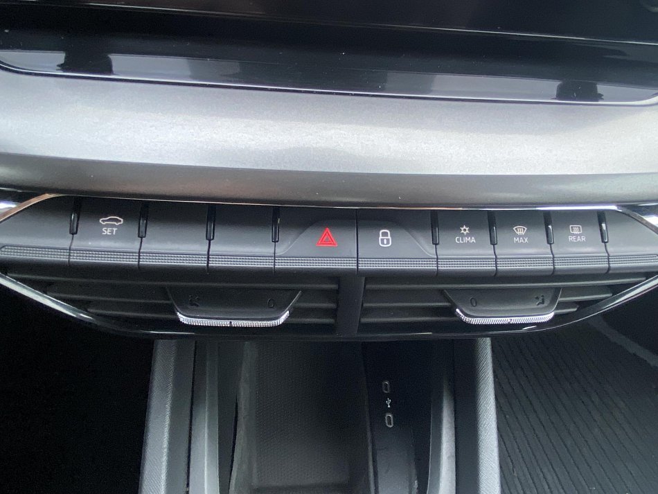 Škoda Octavia IV 2.0 TDi Active