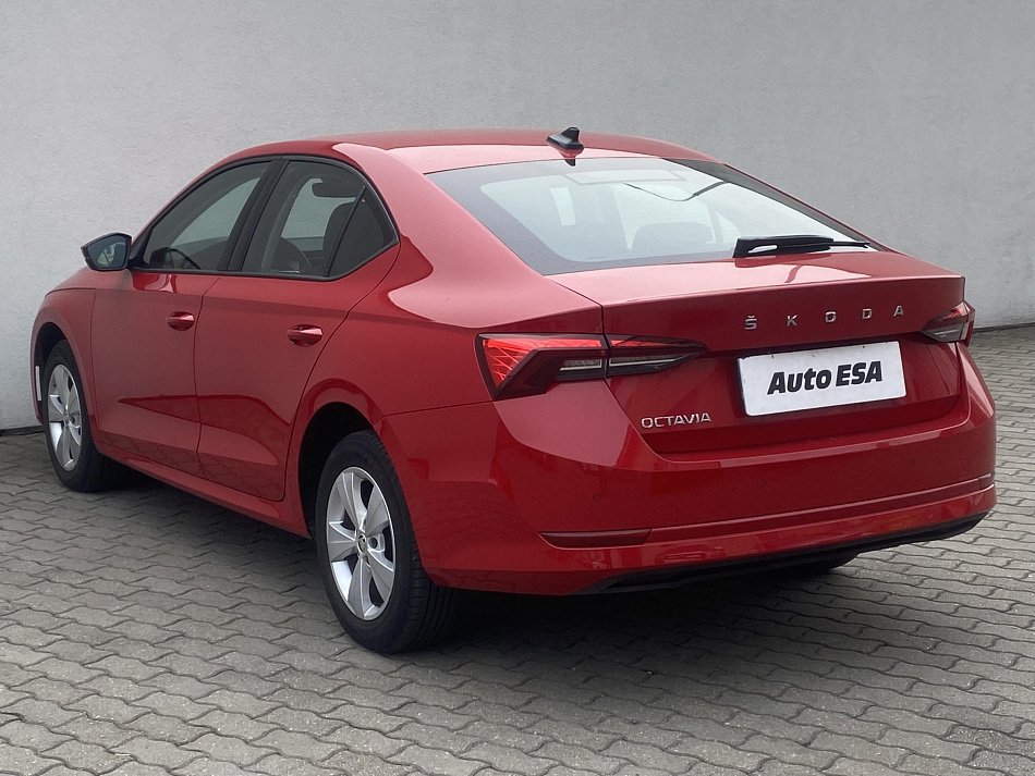 Škoda Octavia IV 2.0 TDi Active