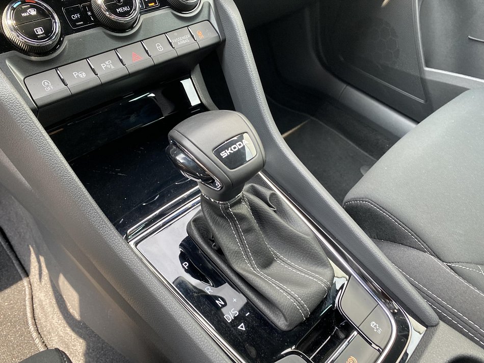 Škoda Karoq 1.5 TSi SportLine