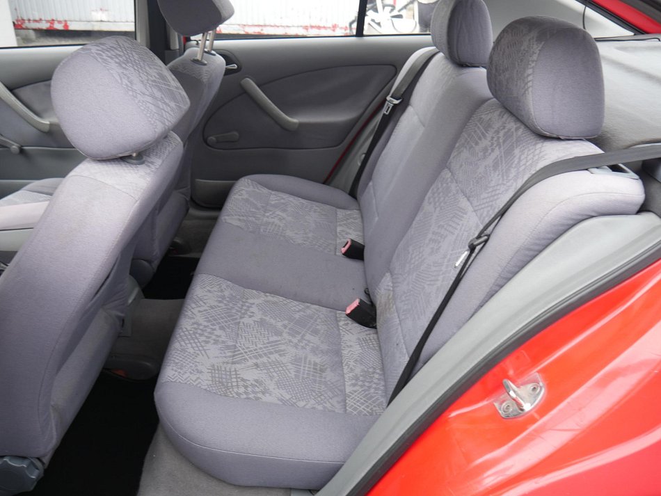 Škoda Octavia 1.6i 