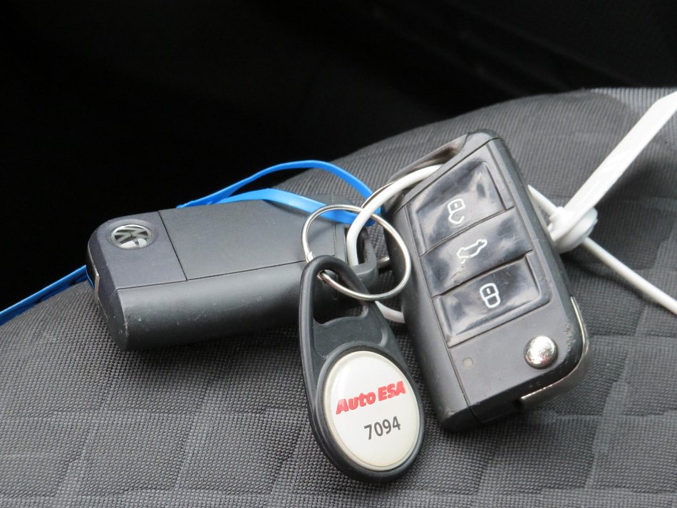 Volkswagen Golf 2.0 TDi 