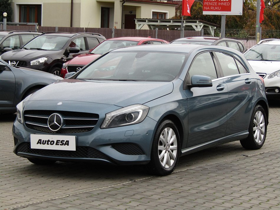 Mercedes-Benz Třída A 1.6i  A180