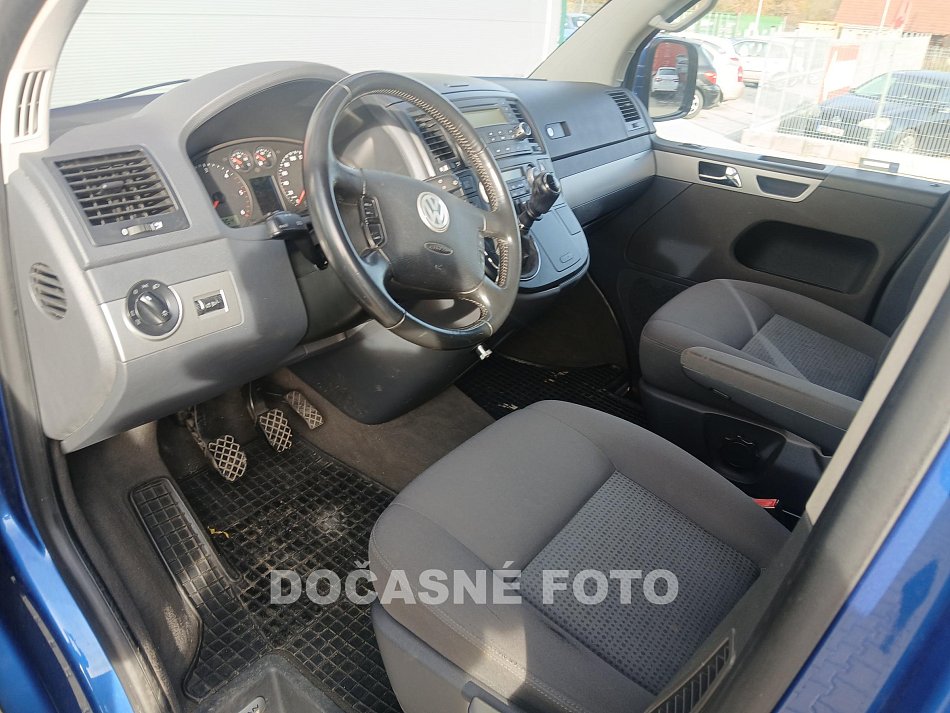 Volkswagen Multivan 2.5TDi 