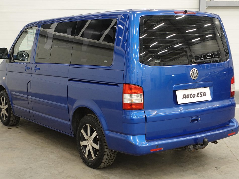Volkswagen Multivan 2.5TDi 