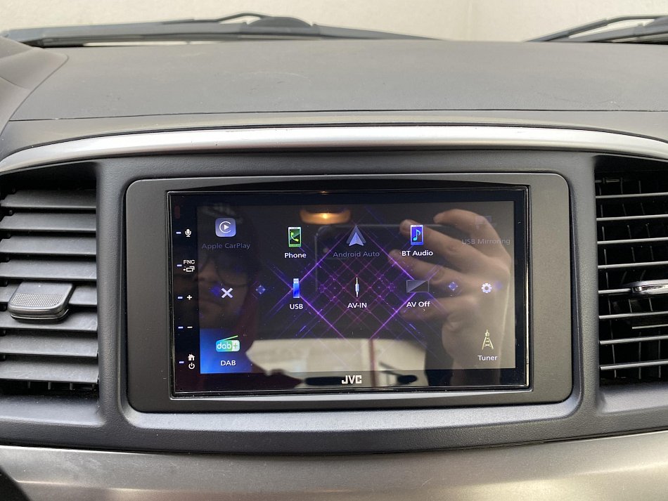 Mitsubishi Lancer 1.6 MiVEC 