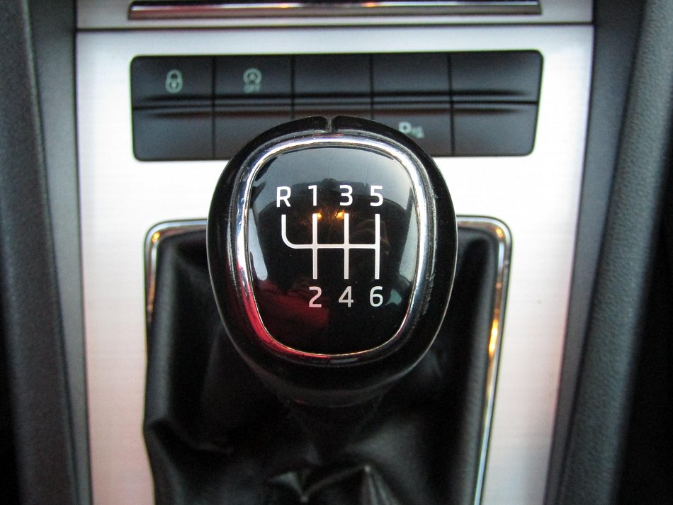 Škoda Octavia III 1.8 TSI 