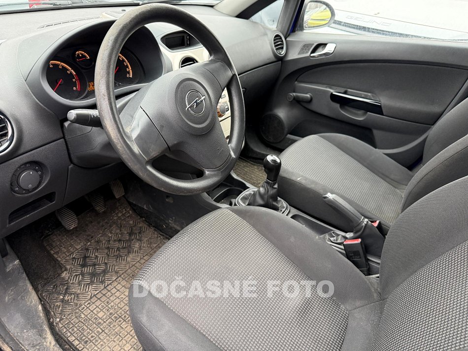 Opel Corsa 1.2i 