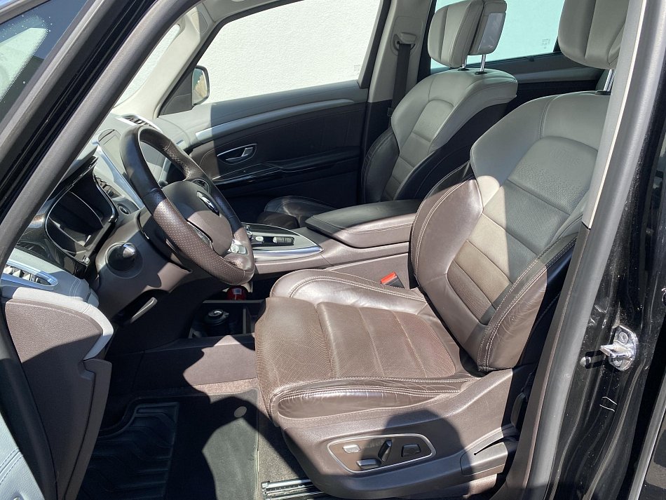 Renault Espace 1.6dCi Initiale Paris